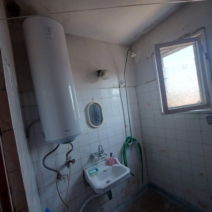 Продава се Тристаен апартамент в Пловдив, Изгрев - 80 кв.м за 606 €/кв.м - Снимка #4