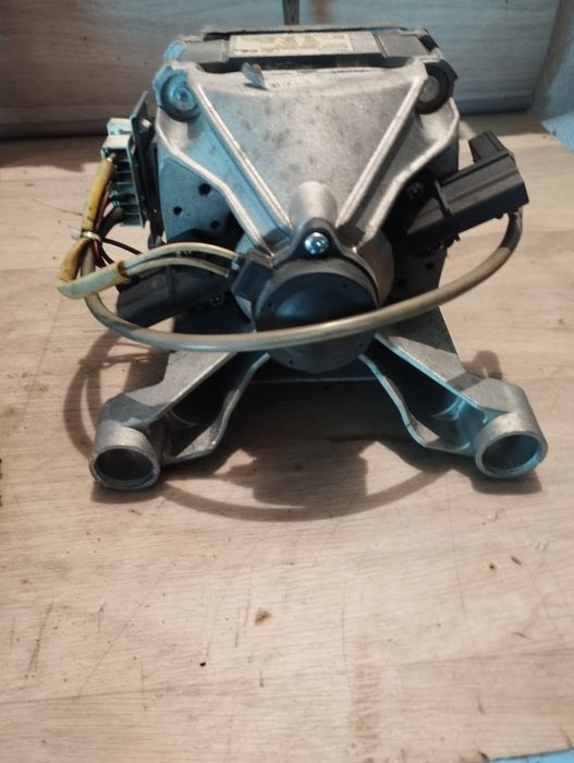 электродвигатель модель Welling HXGP1L.51, для стиральной машины