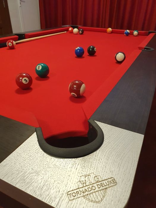 Biliard, masa de biliard Tornado Deluxe 7ft. si  8 ft. personalizate