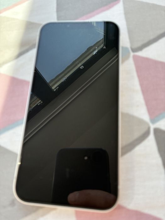 Iphone 13 с гаранция