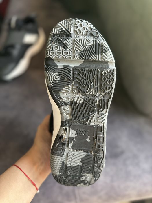 Nike високи обувки