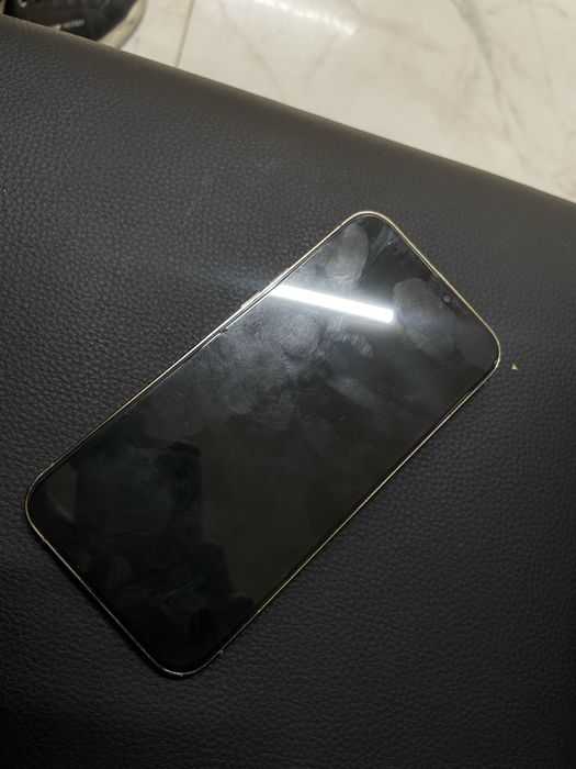Айфон 12 и эпл ватч и 12 Pro max