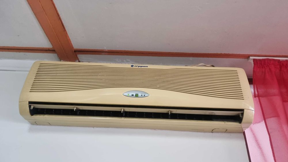 Продавам Климатик втора употреба
