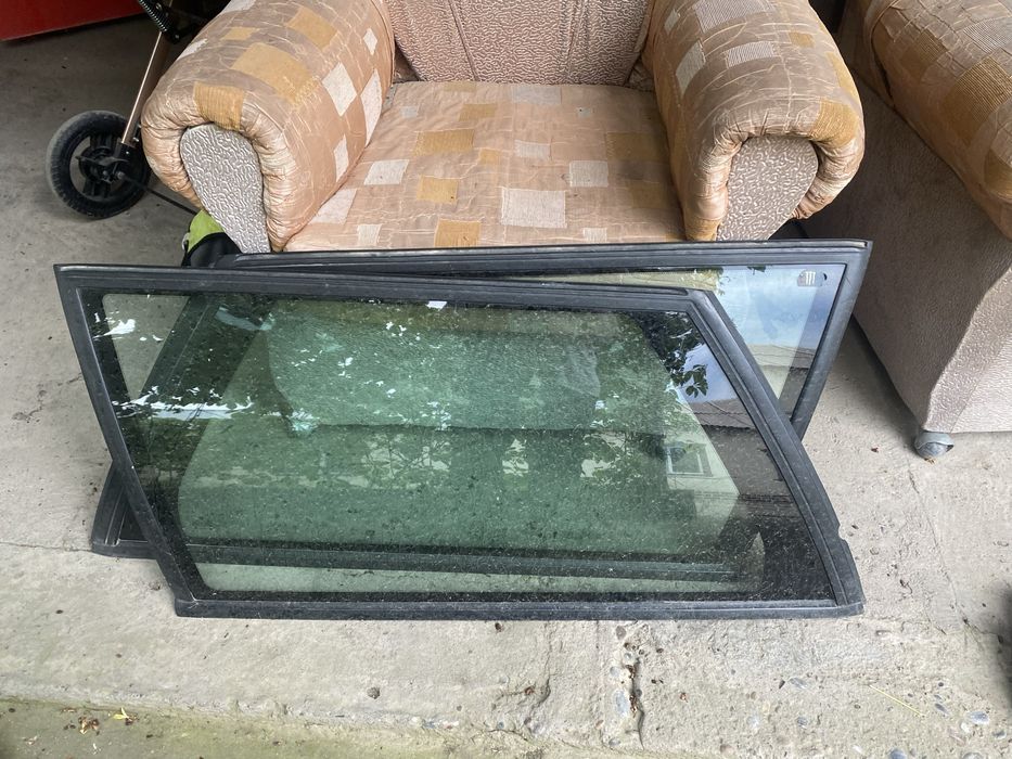 Заднее стекло пассат Б3