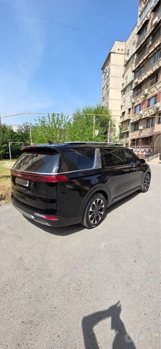 KIA karnival sotiladi 2023 full komplektatsa kia carnival киа карнивал