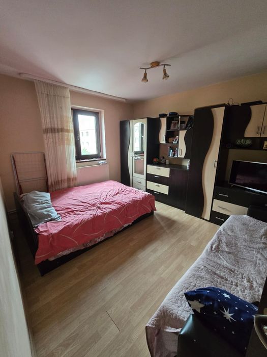 Garsoniera de închiriat