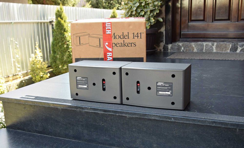 Boxe Bose Model 141, boxe de raft