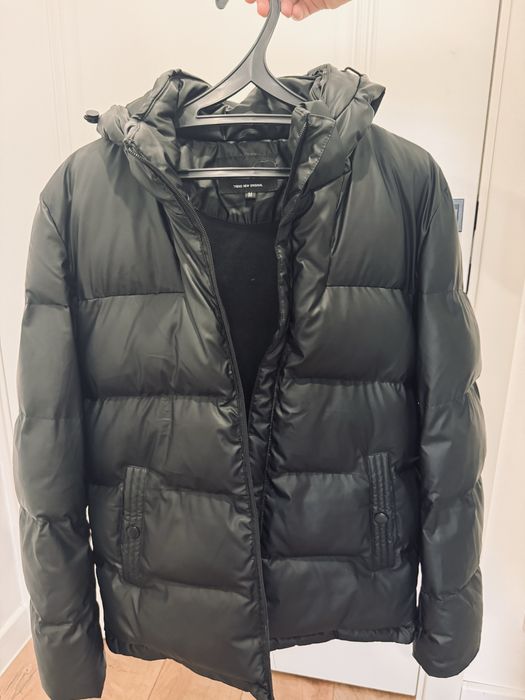 Куртка в идеальном состоянии