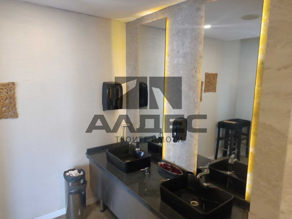 Отдава се под наем заведение на бул. Васил Левски!