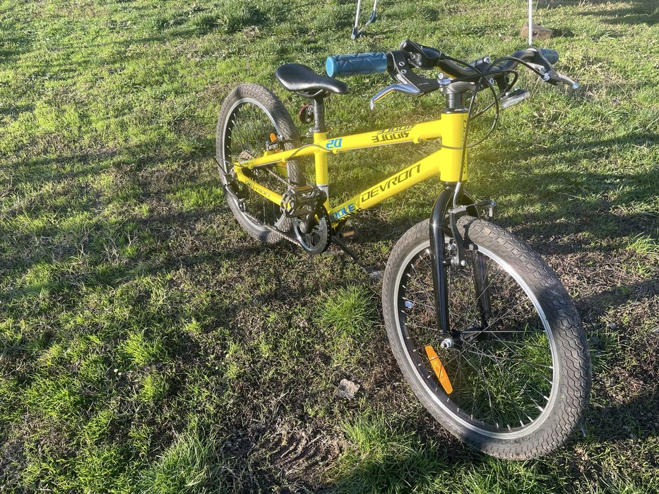 Bicicleta DHS Devron 20 inch(50 centimetrii) cadru aluminiu