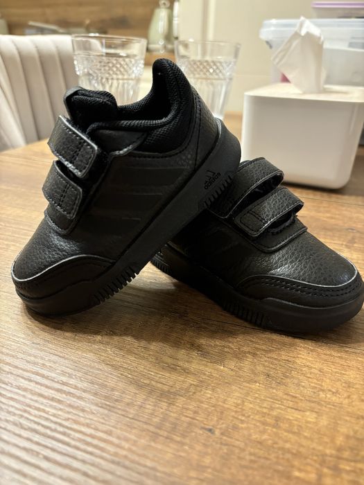 Детски Маратонки Adidas , Размер 21