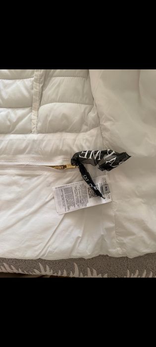 Куртка от Guess оригинал()