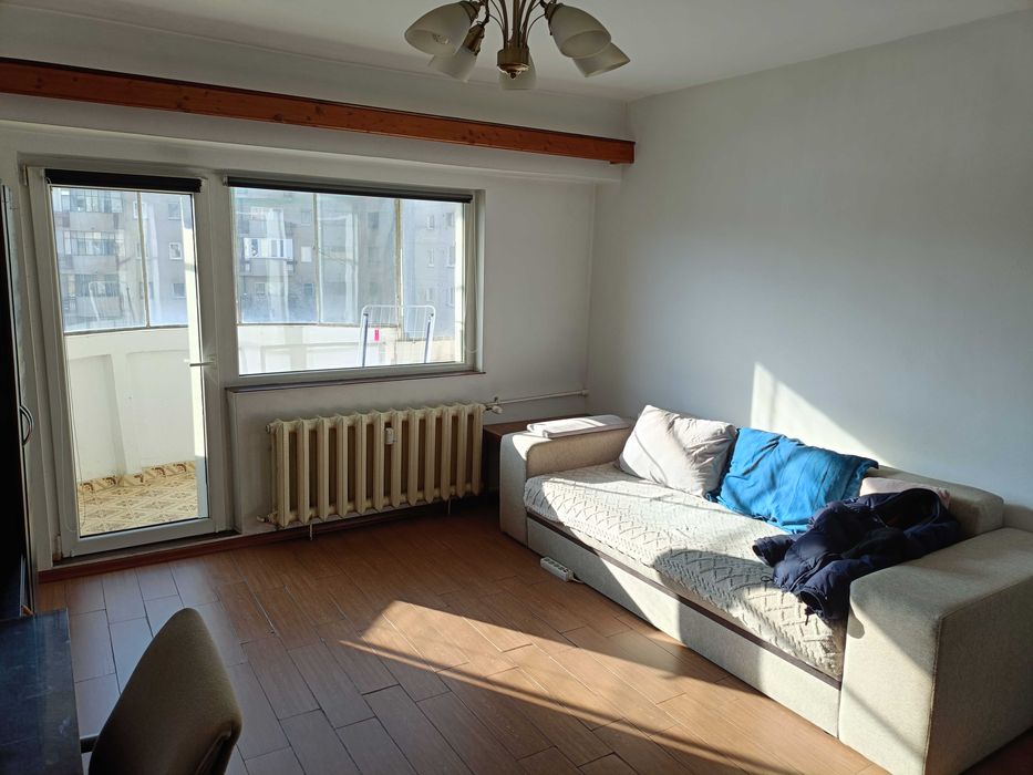 Inchiriez apartament o camera gradini manastur