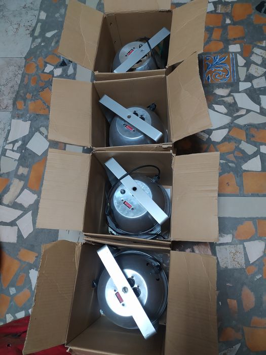 Продаются Led заливки 6 шт  и лазер 2 шт 2