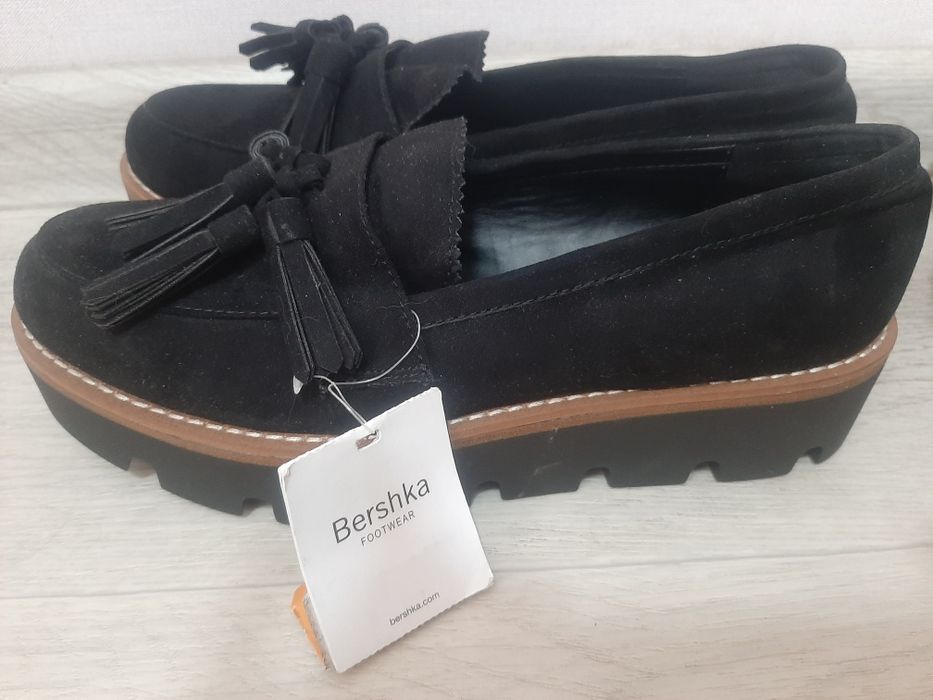 Продам туфли осенние.