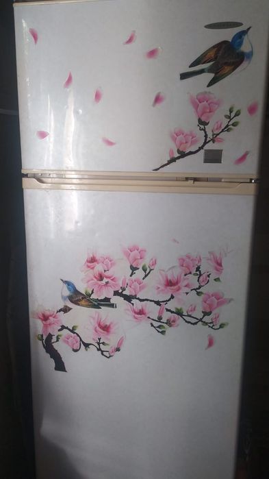Продам холодильник 20 000