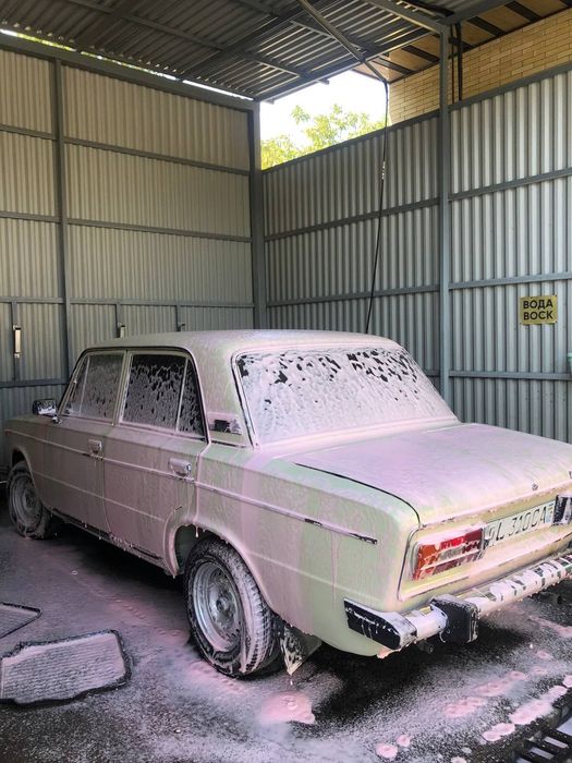 Vaz 2106 sotiladi narxi 15 million faqat naxtga