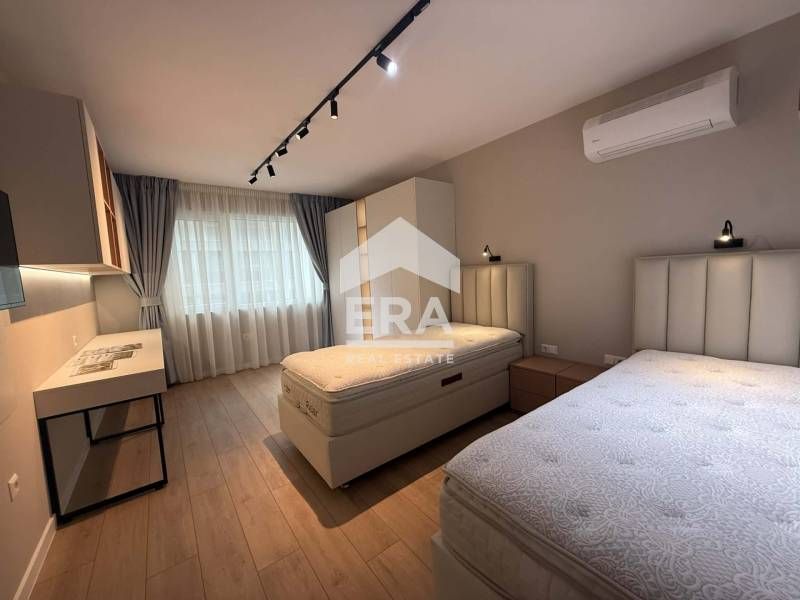 Продава се Тристаен апартамент в Варна, Център - 133 кв.м за 1526 €/кв.м - Снимка #9