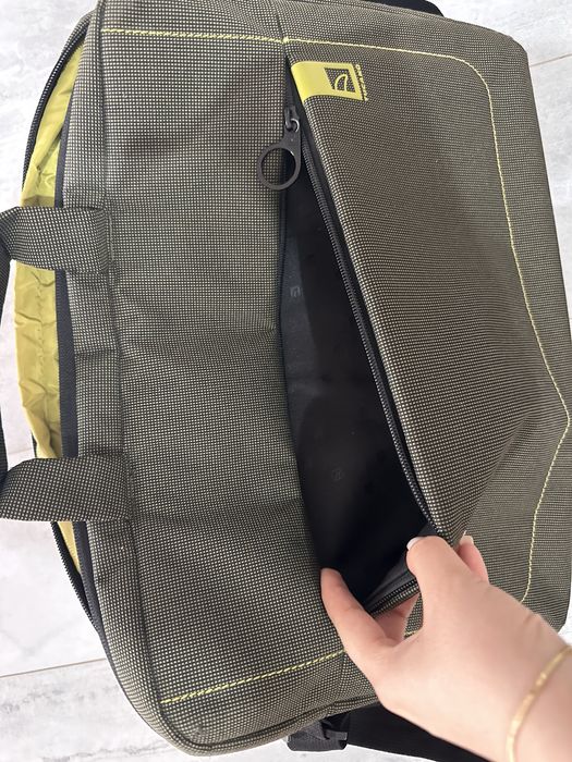 Продам сумку для ноутбука