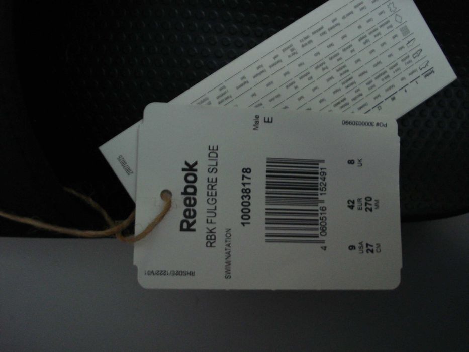 Papuci Reebok Fulgere barbati marimea 42 fit de 41 noi