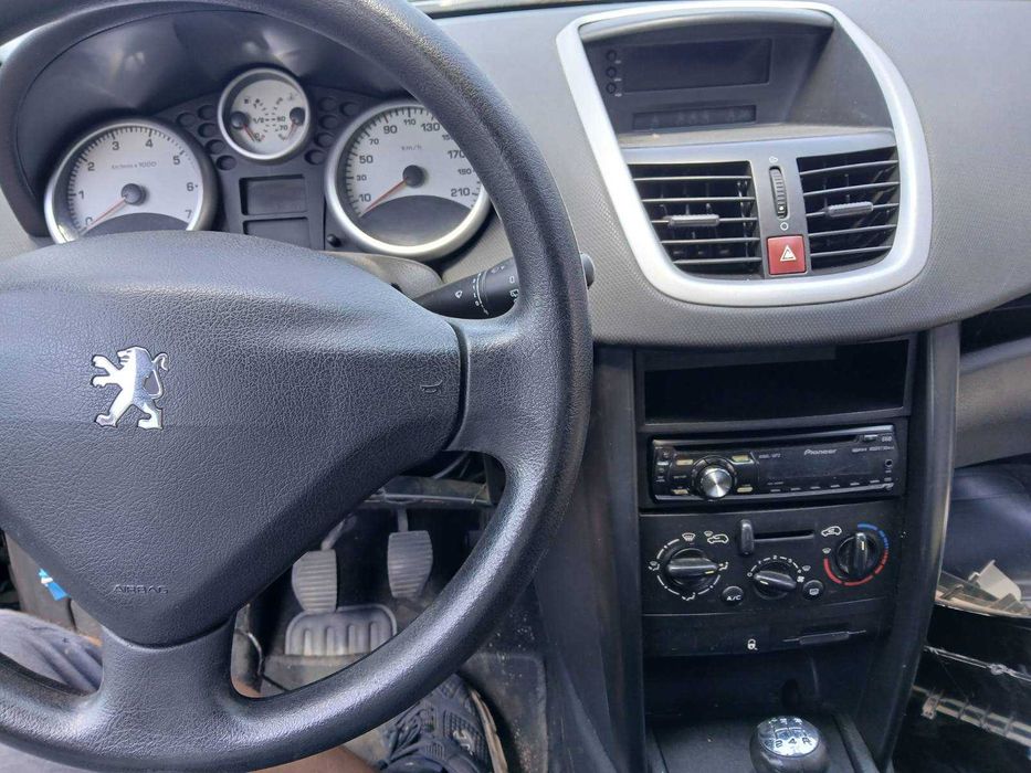 Peugeot 207 1,4 16 V, 2008 г на части