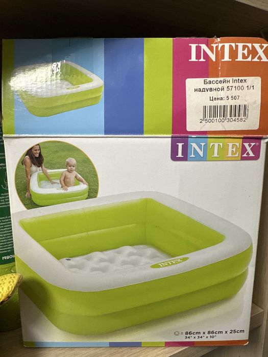 Надувной бассейн для малышей