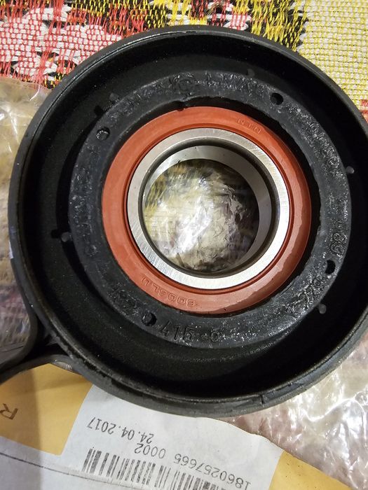 Висящи лагери кардан BMW E46