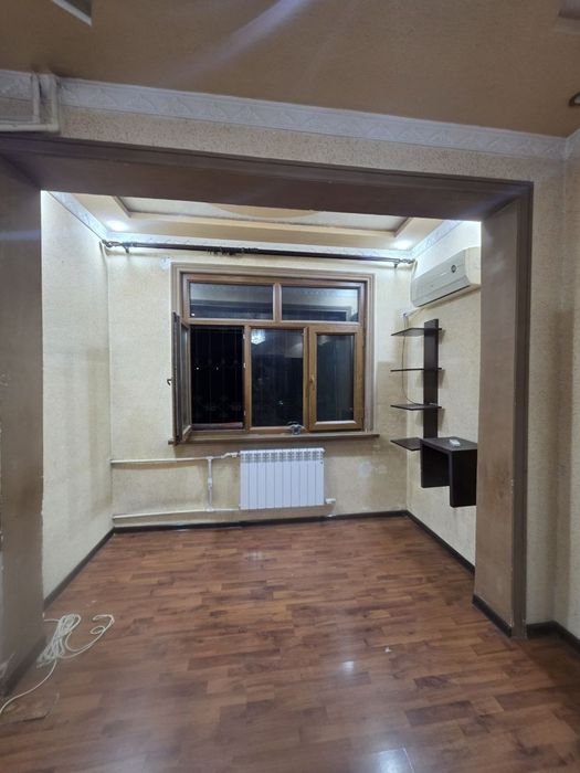 Arenda kvartira Yashnabod Metro bekati oldida 2xona 3etaj oilaga beril