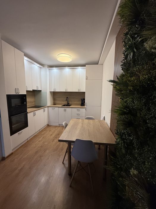 Inchiriez apartament 2 camere