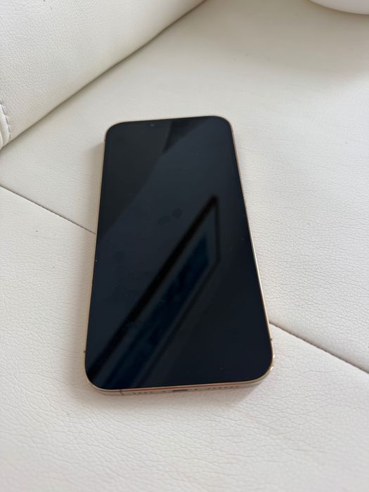 Като нов. iPhone 13 Pro Max 128 GB. Екран 6.7 инча