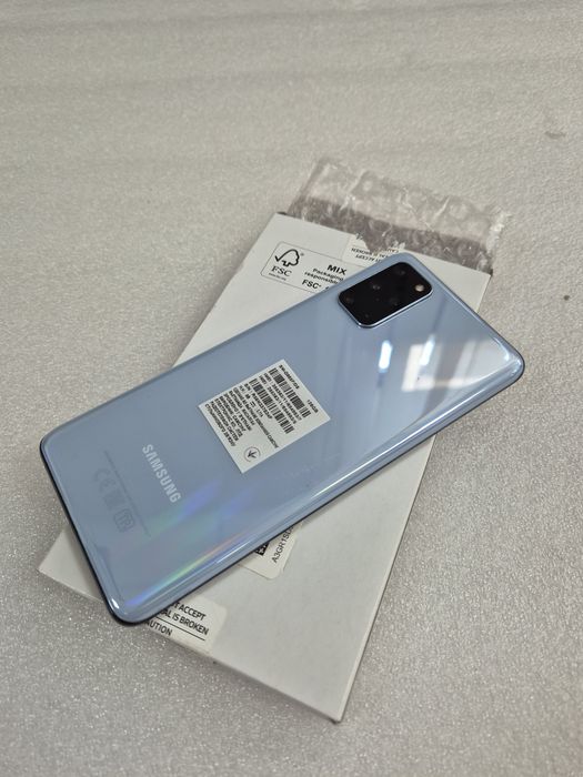 Сматрфон  Samsung S20+