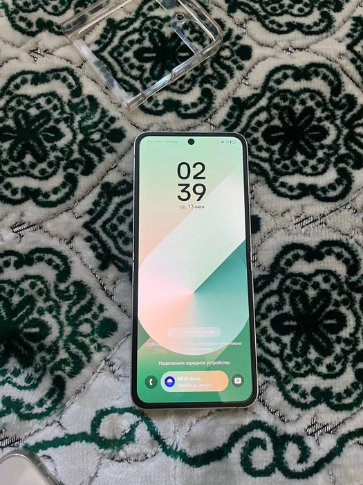 Samsung z flip 6 12/256ideal 20 kunlik tel