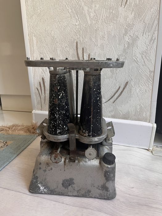 Бурынгы машинкаа