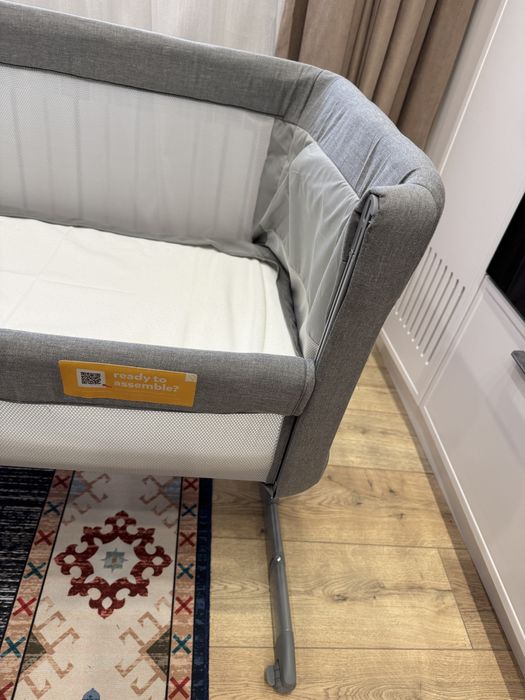 Приставная кроватка Joie Roomie