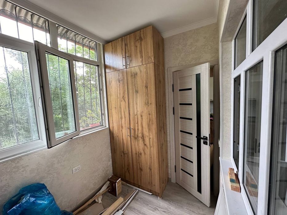 Продажа 
Кора камиш 2/4
70 кв
Балкон 2*6