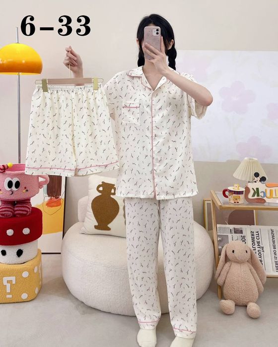 Пижама - в комплекте три одежды