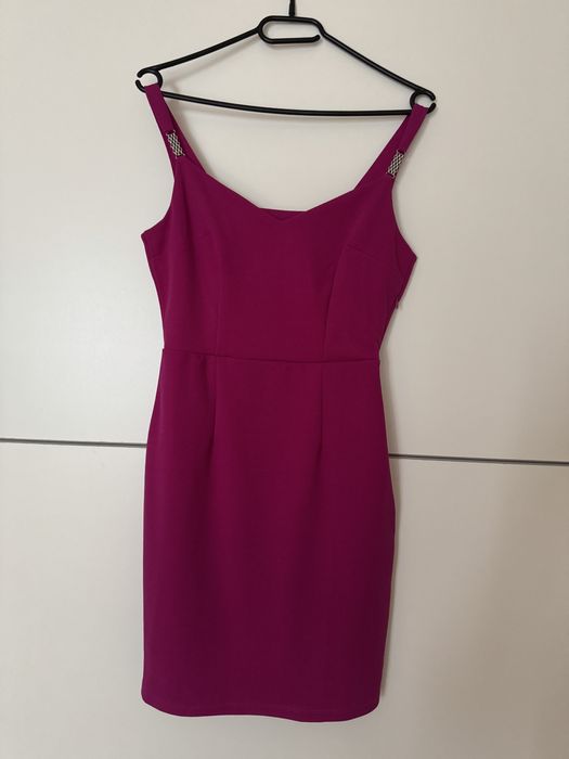 Дамски елегантни рокли