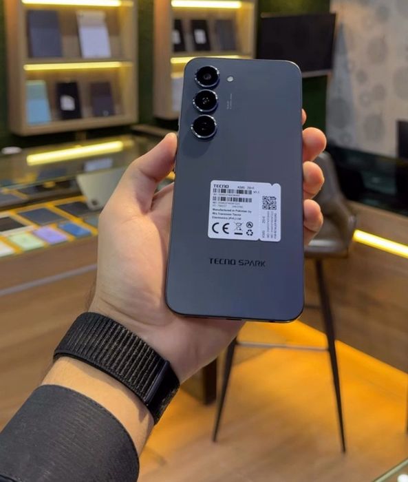 Tecno spark 40 pro