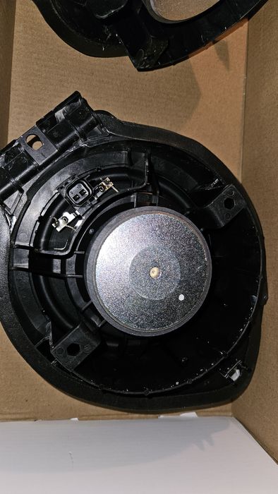 Родные колонки от traker 2