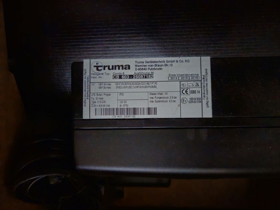 TRUMA COMBI 6 CB603 печка и бойлер за кемпер каравана