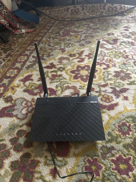 роутер ASUS RT-N12