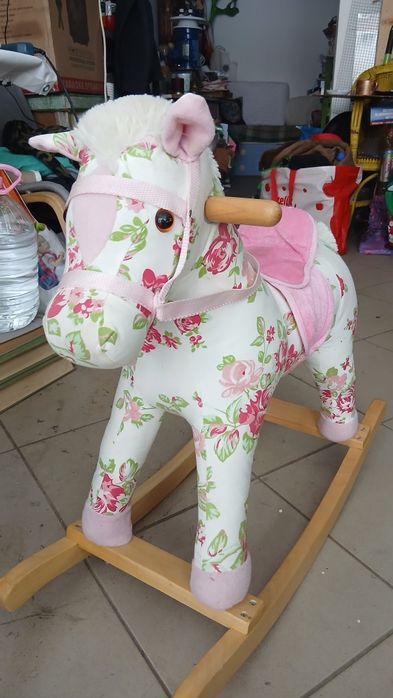 Конче- люлеещо се