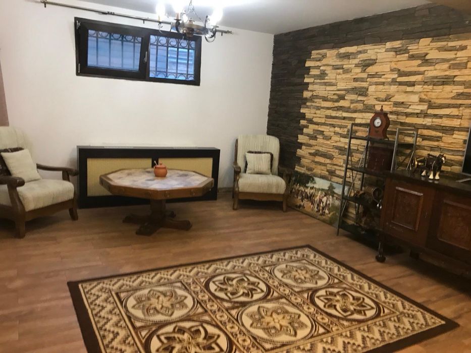 Casă tip duplex de vânzare spatele Parcului Românescu