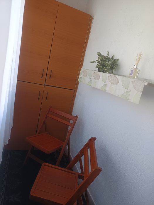 Închiriez garsonieră