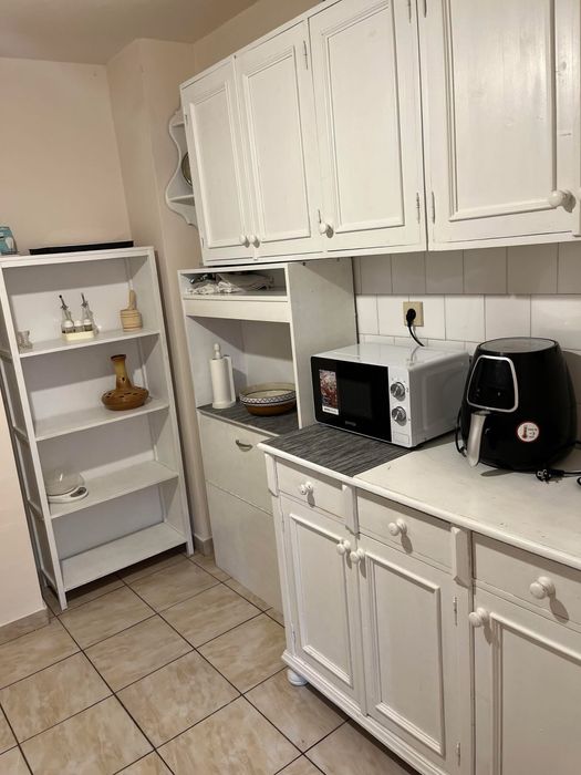 Dau in chirie apartament 3 camere – Velența