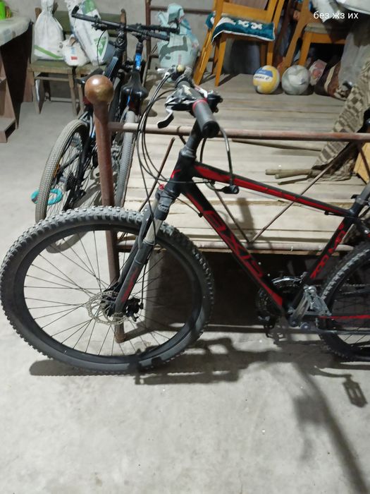 Велосипед Axis рама 19 колеса 29