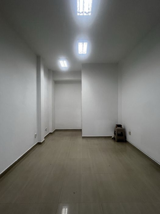 Продава се Магазин в Хасково, Любен Каравелов - 20 кв.м за 1658 €/кв.м - Снимка #1