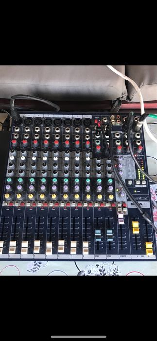 Vand mixer sound craft