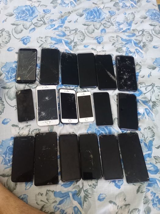 Telefoane piese.