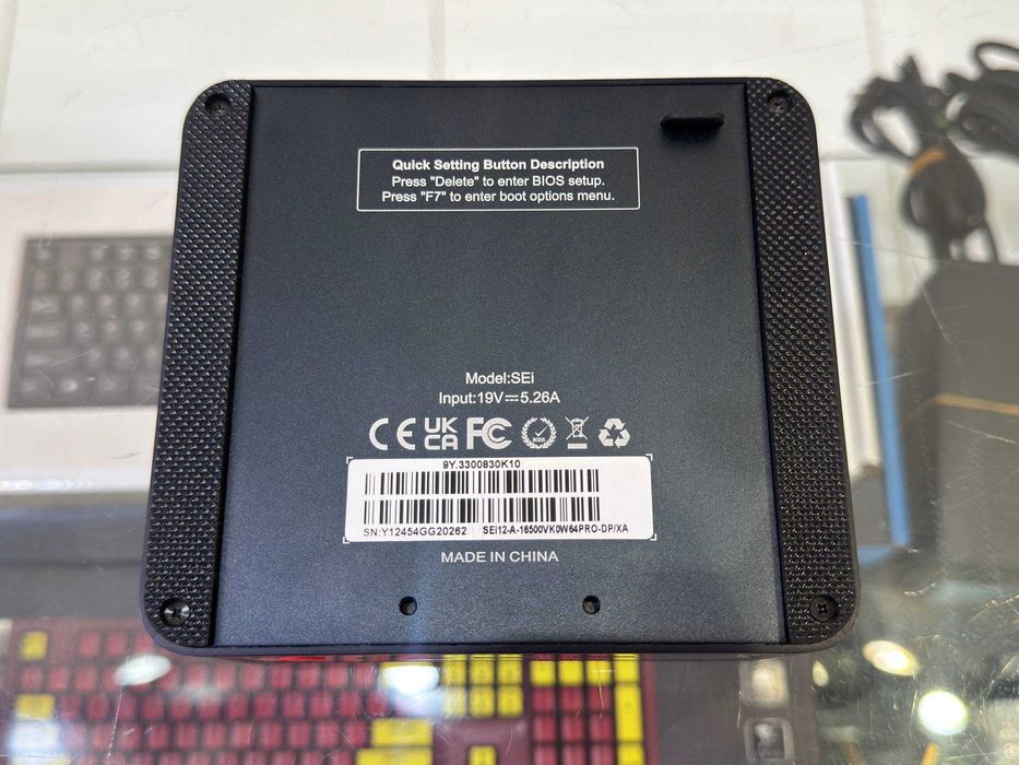 MiNi PC Beeling SEi 12 Core i5-12450H ram 8 ssd 256
